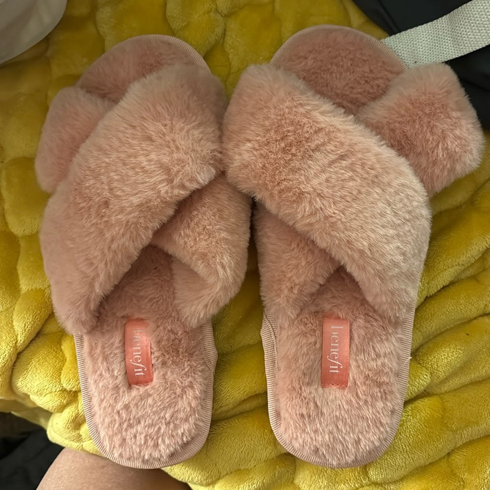 Pink fluffy slippers